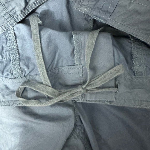 Norma Kamali Cargo Crop Pants - Picture 7 of 9